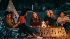 Read more about the article 5 Creative Fire Pit Ideas for Your Backyard in Arizona