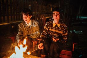 Read more about the article 5 Creative Fire Pit Ideas for Your Backyard in Arizona